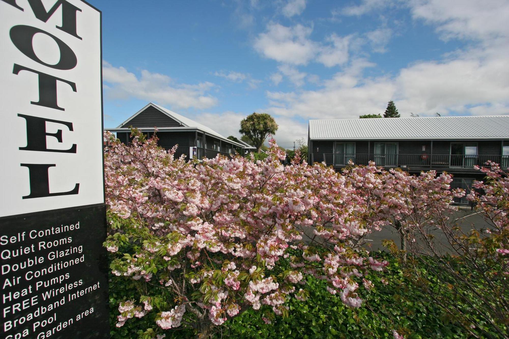16 Northgate Motor Lodge New Plymouth Dış mekan fotoğraf